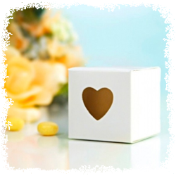 Favor Box med hjerteformet rude, hvid 10 stk