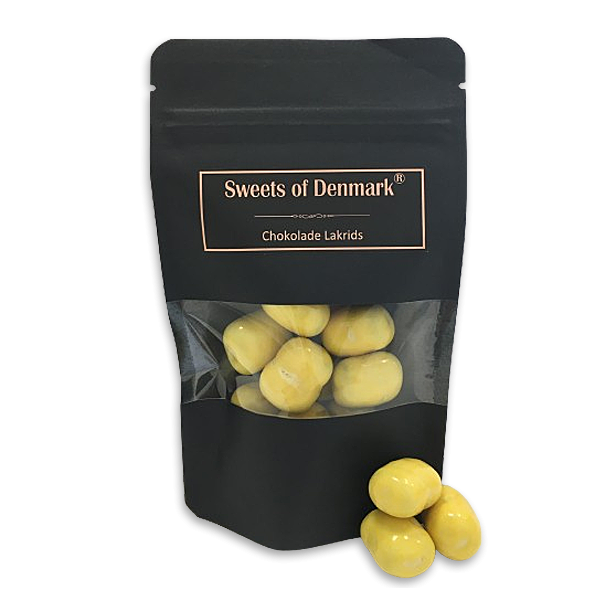 Sweets of Denmark Citron Choko-Lakrids i pose