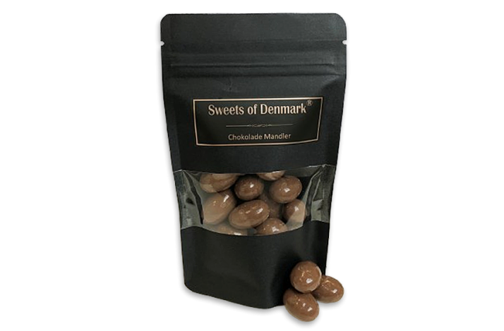 Sweets of Denmark<br />Mandler med lys chokolade<br />og havsalt i pose